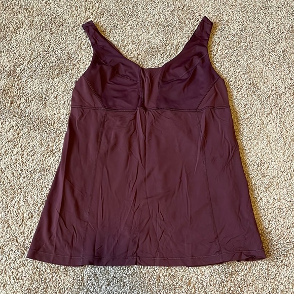 Lululemon Tank - Picture 1 of 6